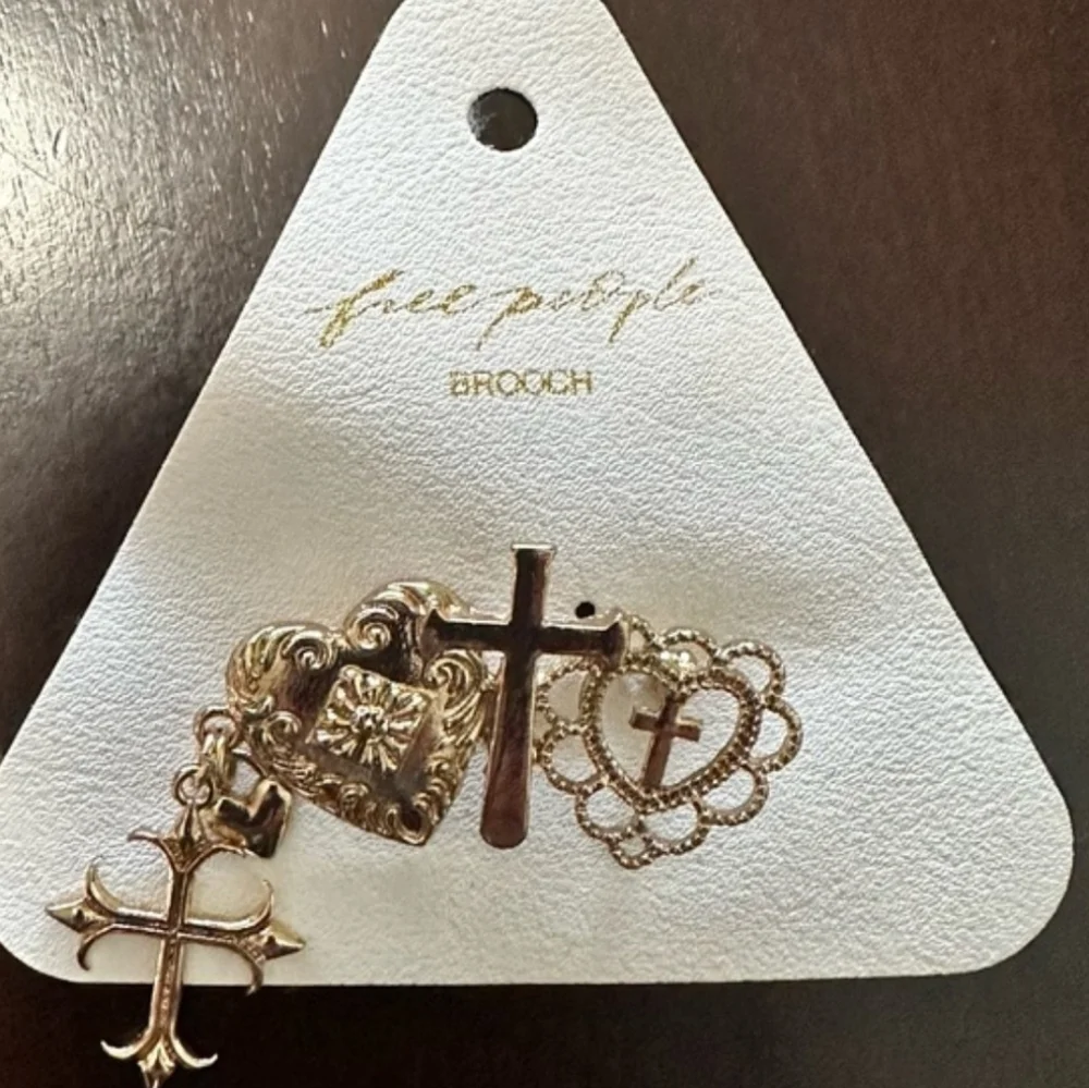 FREE PEOPLE Harmony Brooch Heart Cross Charms Gold Tone Pin NWT